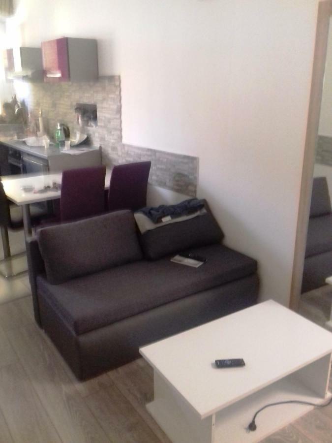 Apartments Jelicic ツリクヴェニツァ エクステリア 写真